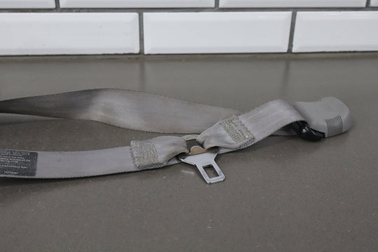 1997 GMC Suburban Right Front Seat Belt Grey 132 E20070RH
