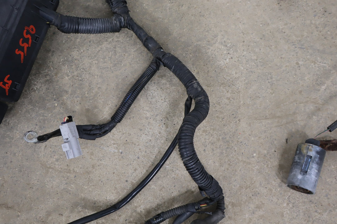 1997 Lexus LX450 J80 4.5L Engine Fuse Box