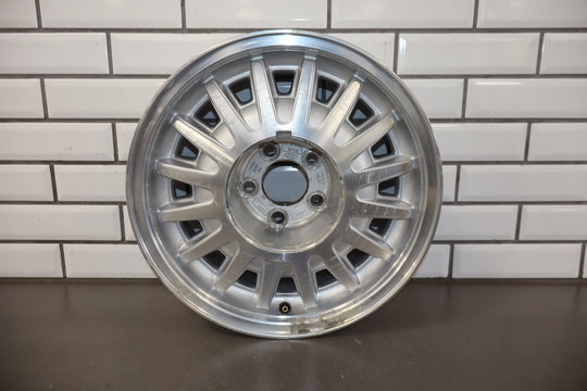1997 Lincoln Town Car - 16x7 16 Spoke Aluminum Wheel - No Center Cap
