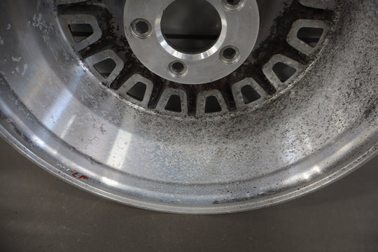 1997 Lincoln Town Car - 16x7 16 Spoke Aluminum Wheel - No Center Cap