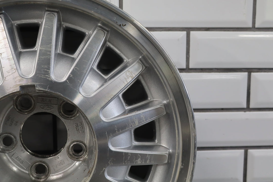 1997 Lincoln Town Car - 16x7 16 Spoke Aluminum Wheel - No Center Cap