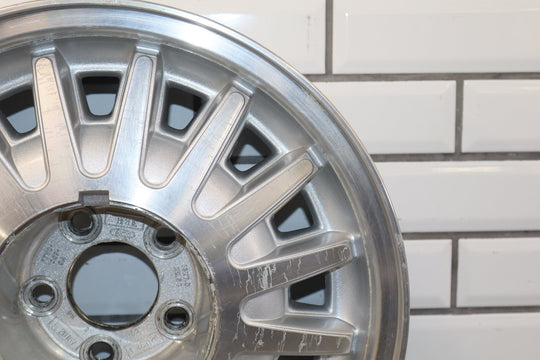 1997 Lincoln Town Car - 16x7 16 Spoke Aluminum Wheel - No Center Cap