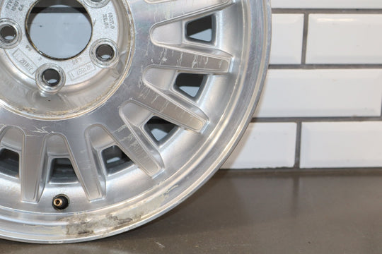 1997 Lincoln Town Car - 16x7 16 Spoke Aluminum Wheel - No Center Cap