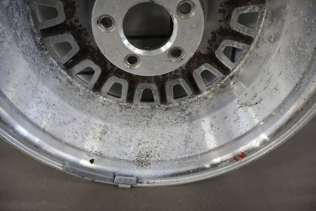 1997 Lincoln Town Car - 16x7 16 Spoke Aluminum Wheel - No Center Cap
