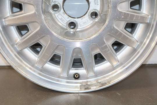1997 Lincoln Town Car - 16x7 16 Spoke Aluminum Wheel - No Center Cap