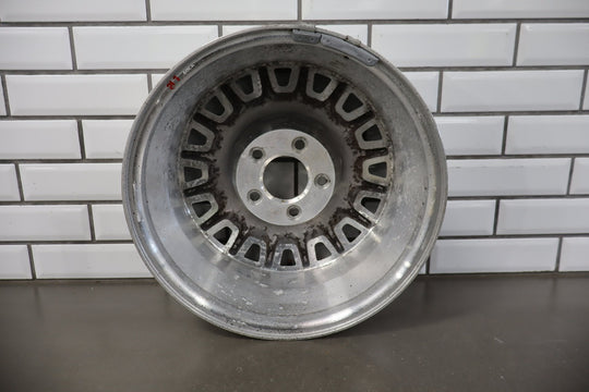 1997 Lincoln Town Car - 16x7 16 Spoke Aluminum Wheel - No Center Cap