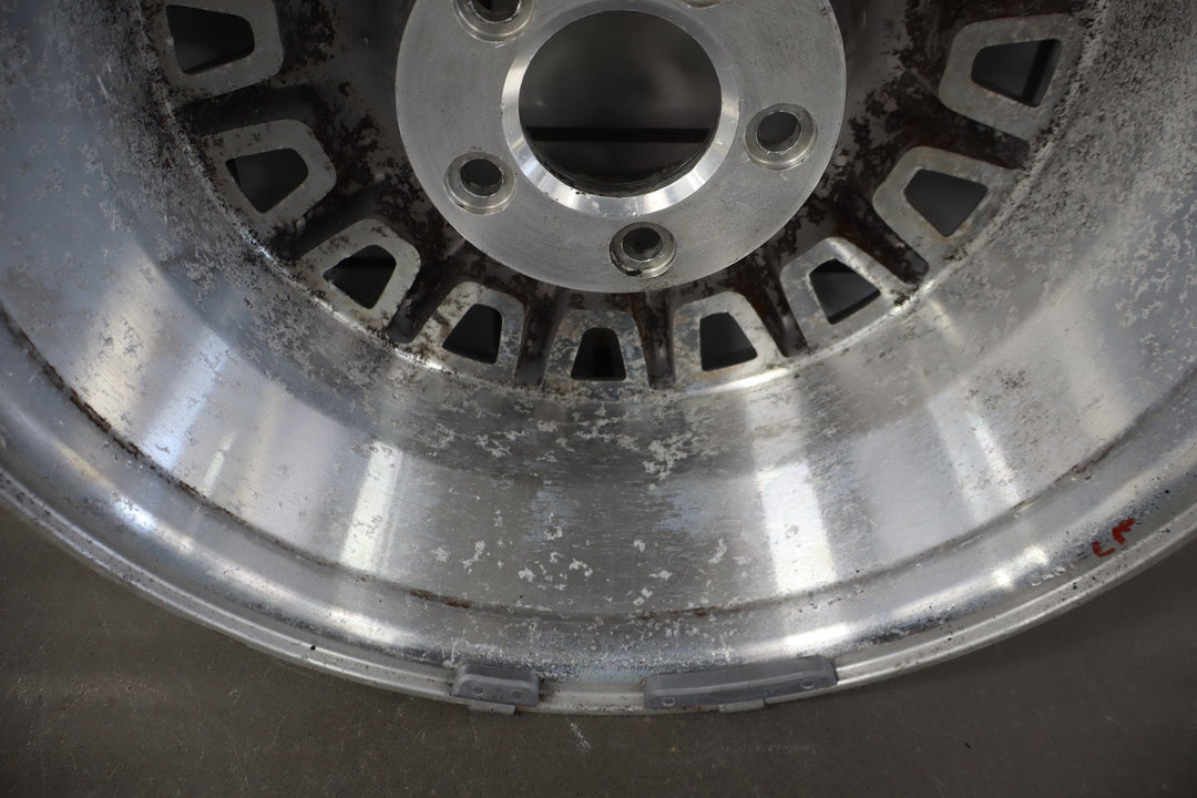 1997 Lincoln Town Car - 16x7 16 Spoke Aluminum Wheel - No Center Cap