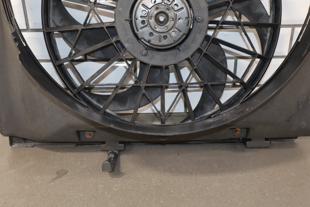 1997 Lincoln Town Car 4.6 Fan Shroud