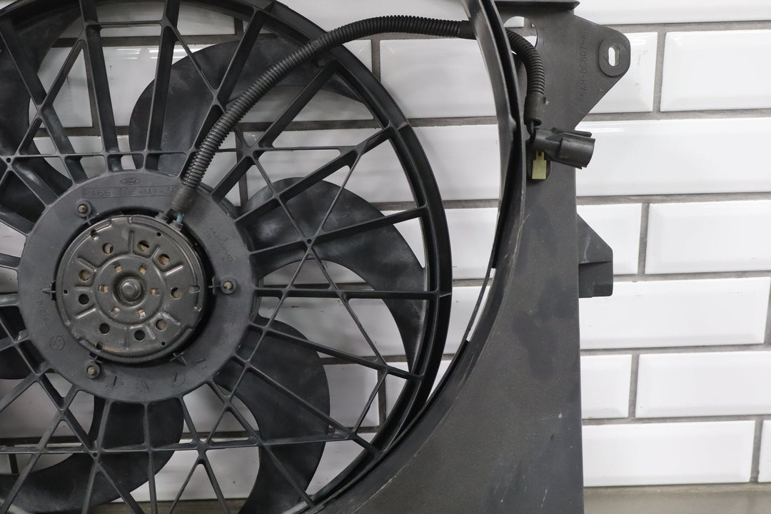 1997 Lincoln Town Car 4.6 Fan Shroud