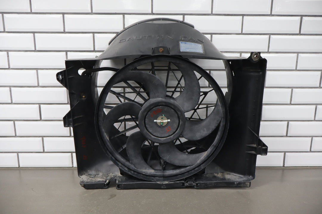 1997 Lincoln Town Car 4.6 Fan Shroud