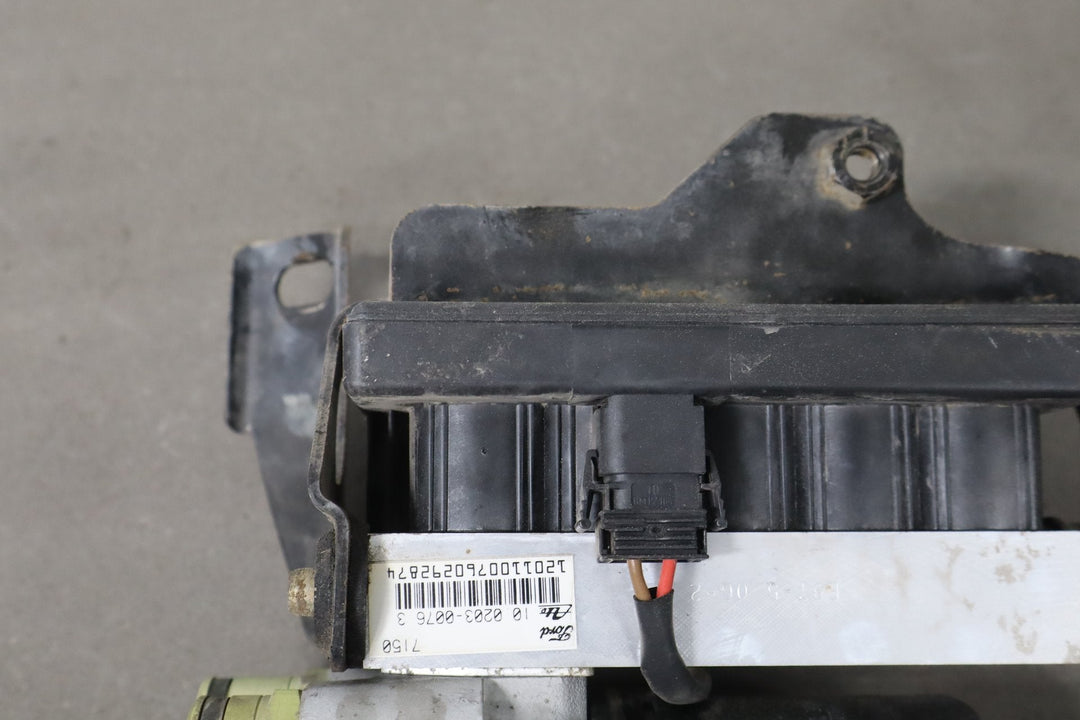 1997 Lincoln Town Car ABS Brake Unit OEM