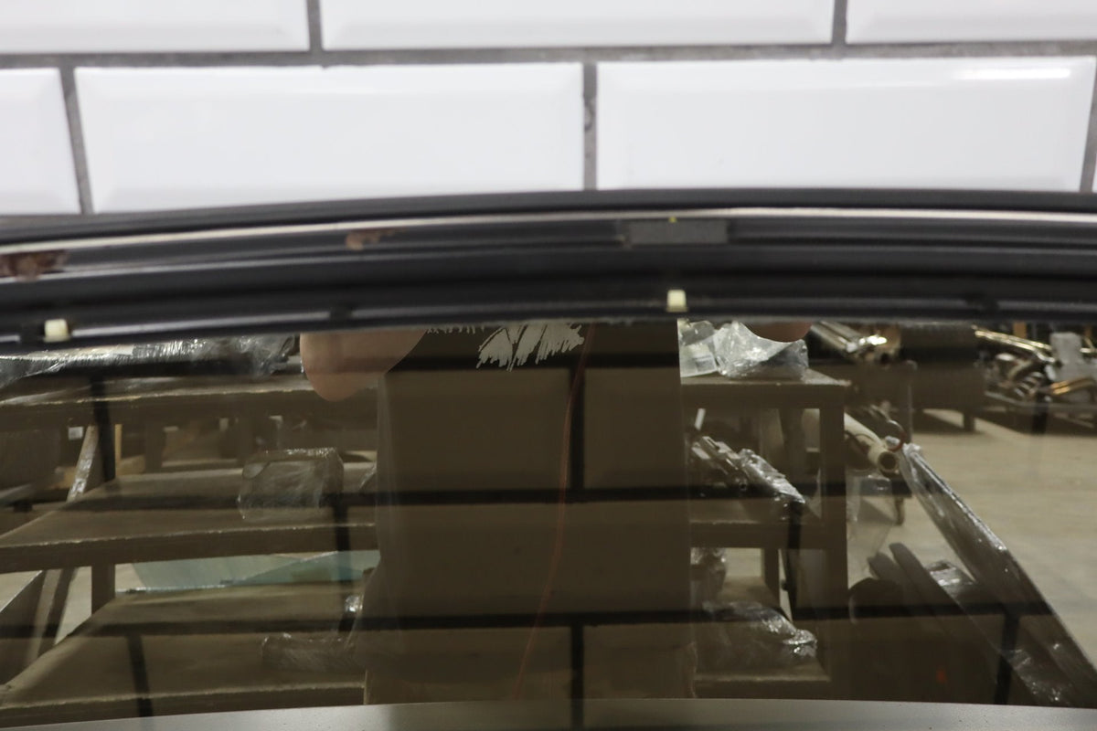 1997 Lincoln Town Car- OEM Roof Glass Sunroof