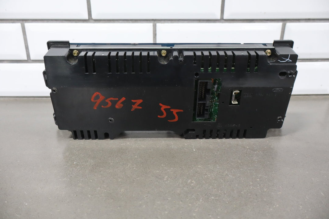 1997 Lincoln Town Car Signature Digital Speedometer Miles