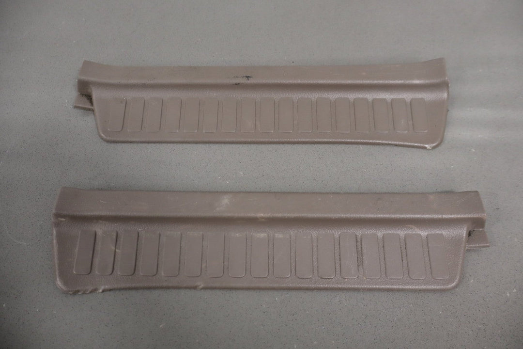 1997 Toyota Land Cruiser Door Entry Sill Plates OEM Set of 6