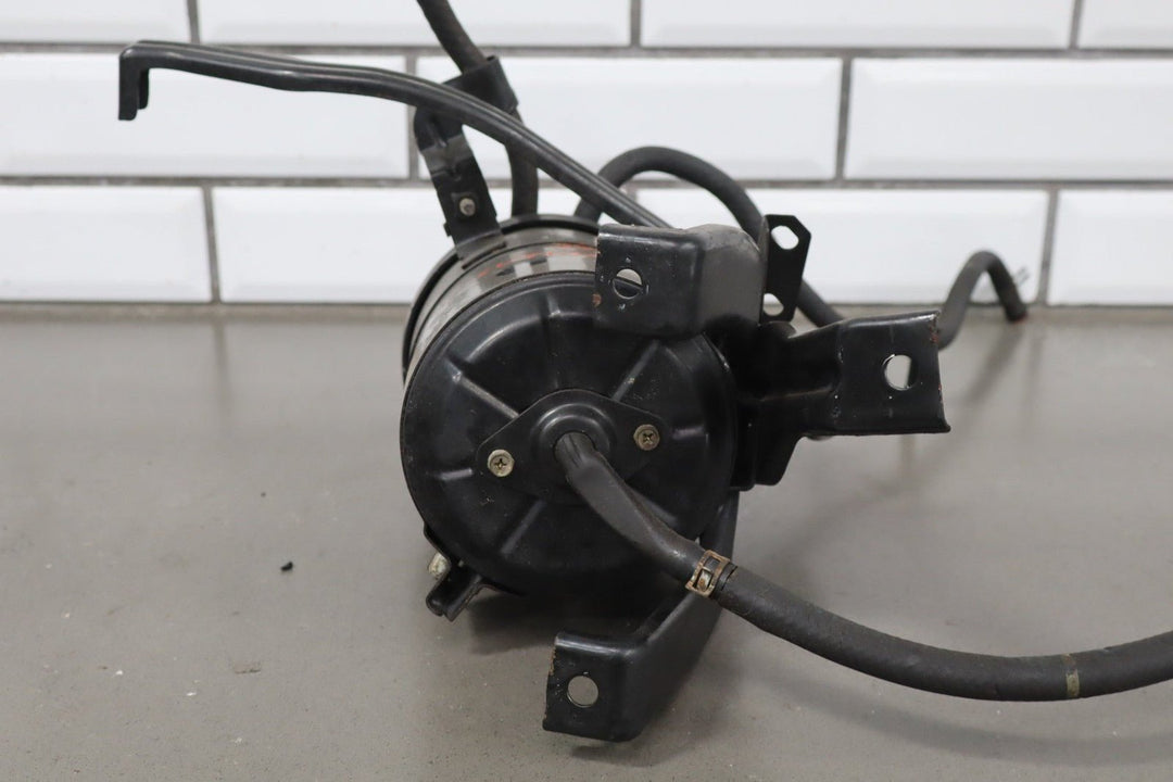 1997 Toyota Land Cruiser Evaporator Canister OEM