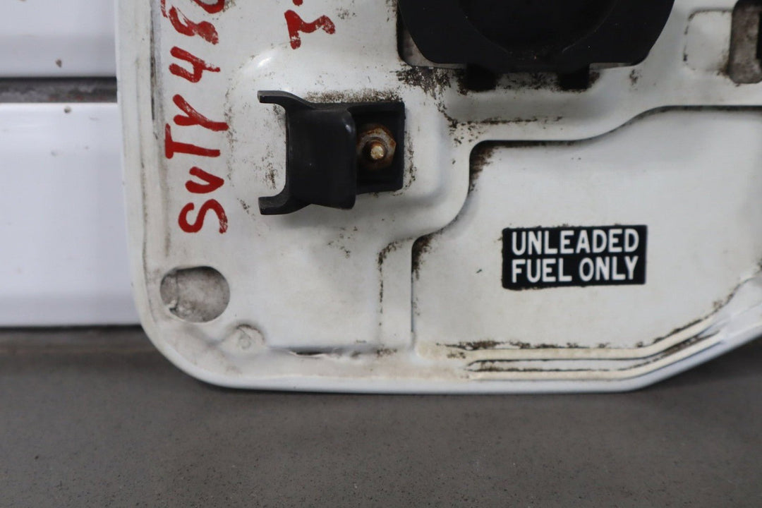 1997 Toyota Land Cruiser Fuel Filler Door White 040