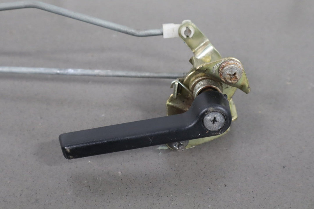 1997 Toyota Land Cruiser Lower Tailgate Latches W/Rods OEM