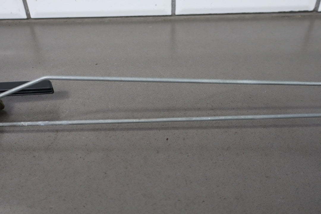 1997 Toyota Land Cruiser Lower Tailgate Latches W/Rods OEM