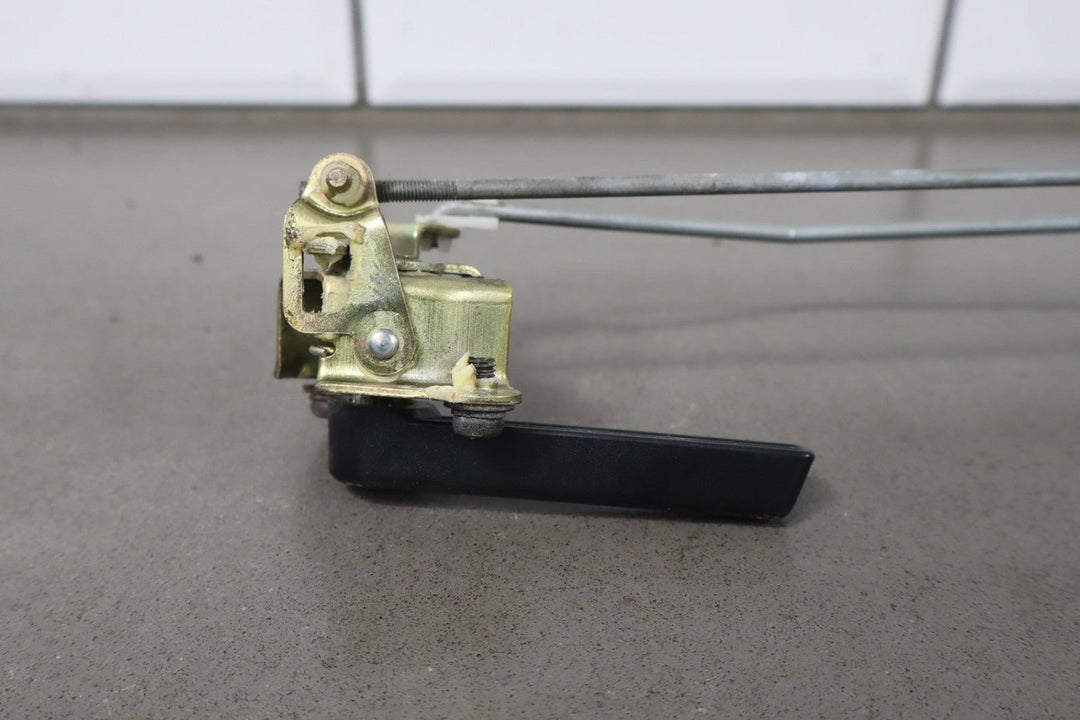 1997 Toyota Land Cruiser Lower Tailgate Latches W/Rods OEM