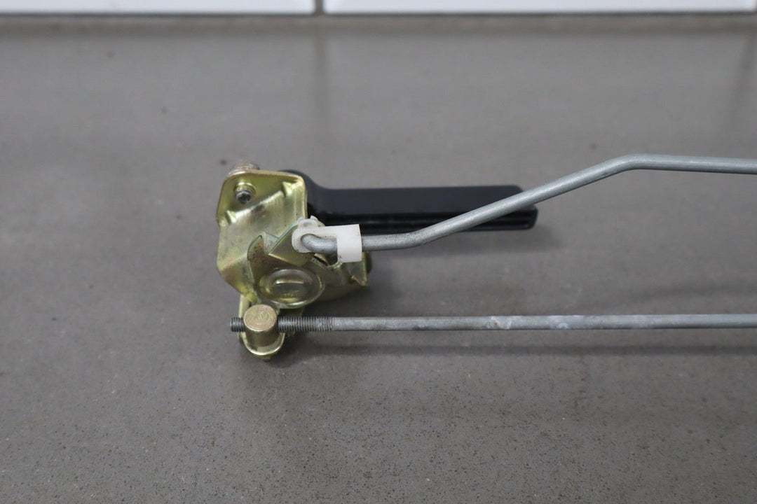 1997 Toyota Land Cruiser Lower Tailgate Latches W/Rods OEM