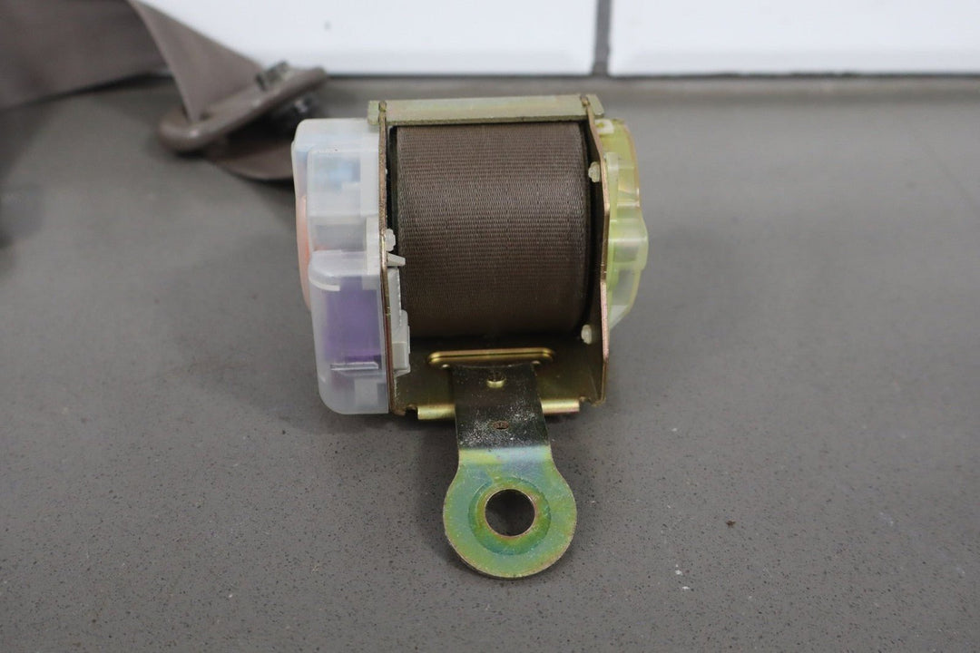 1997 Toyota Land Cruiser Right Front Seat Belt Light Oak OAI