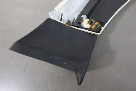 1997 Toyota Land Cruiser Right Rear Door Molding White 040