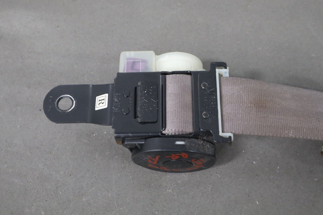 1997 Toyota Land Cruiser Right Rear Seat belt Light Oak OAI