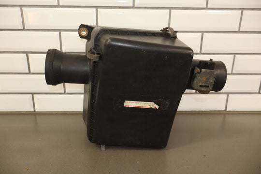 1998 - 04/2005 Lexus LX470 / Land Cruiser 4.7L OEM Air Cleaner (No MAF)