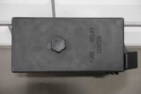 1998-1999 Chevrolet Corvette C5- Engine Fuse Box