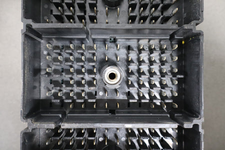 1998-1999 Chevrolet Corvette C5- Engine Fuse Box