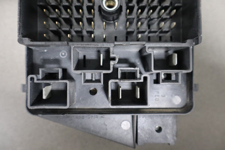1998-1999 Chevrolet Corvette C5- Engine Fuse Box