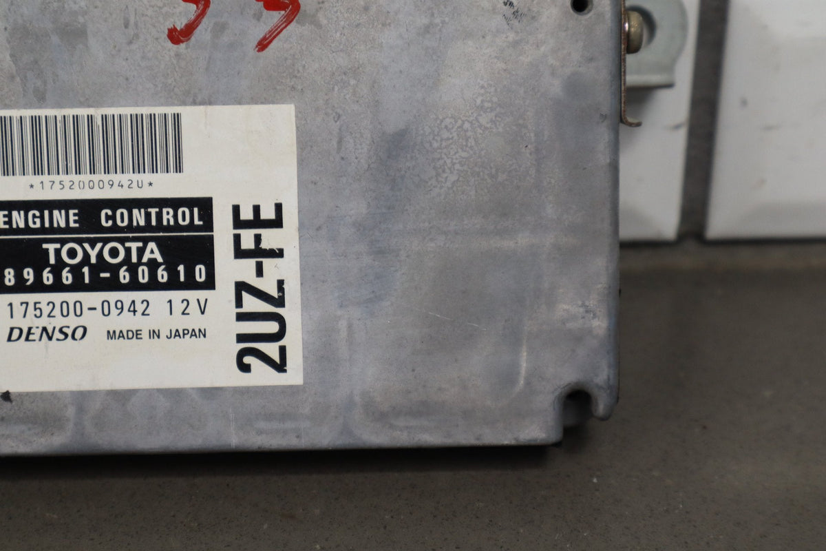 1998-1999 Lexus LX470 4.7L 2UZFE Engine Computer 8966160611