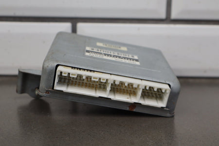 1998-1999 Lexus LX470 Door Receiver Control Module 8974160060