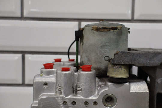 1998 - 2000 C5 Corvette (W/O Active Brake Control) Anti Lock Brake Pump & Module