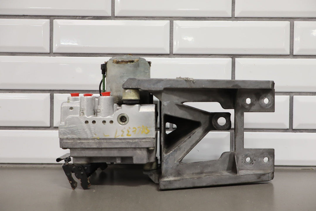 1998 - 2000 C5 Corvette (W/O Active Brake Control) Anti Lock Brake Pump & Module