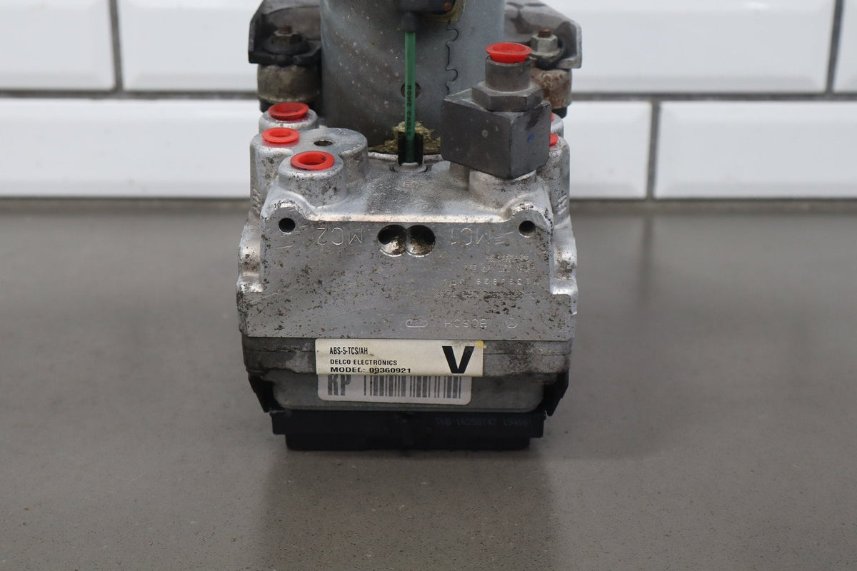 1998-2000 Chevrolet Corvette ABS Brake Unit 09367071 OEM