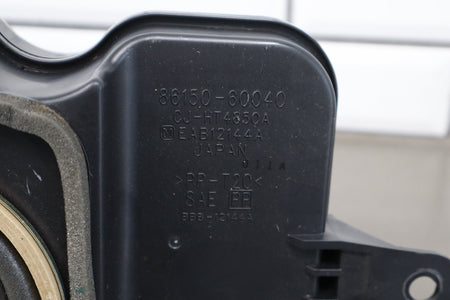 1998-2000 Toyota Land Cruiser Speakers OEM