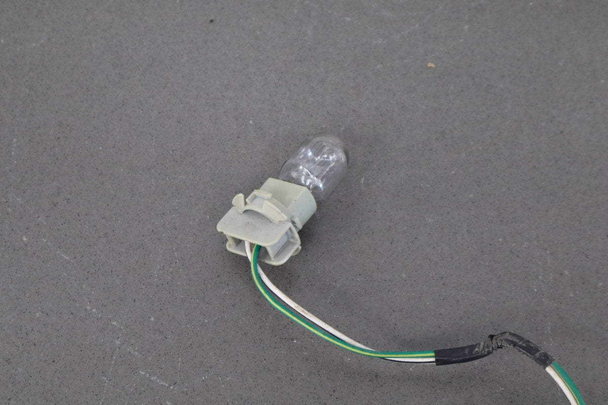 1998-2001 Lexus LX470 Toyota Land Cruiser Taillight Wiring Harness Pair OEM