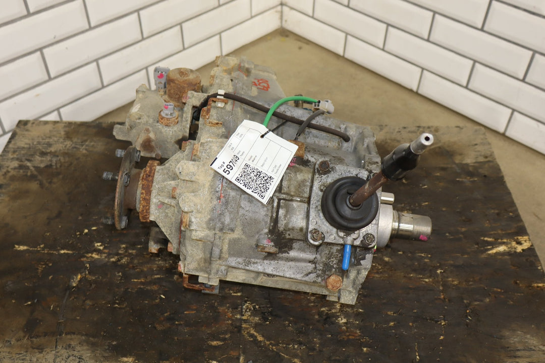 1998 - 2001 Toyota 4Runner Transfer Case 3611035271 OEM