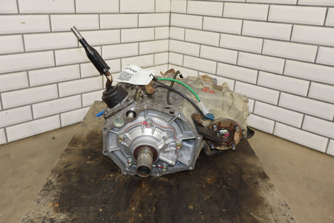 1998 - 2001 Toyota 4Runner Transfer Case 3611035271 OEM