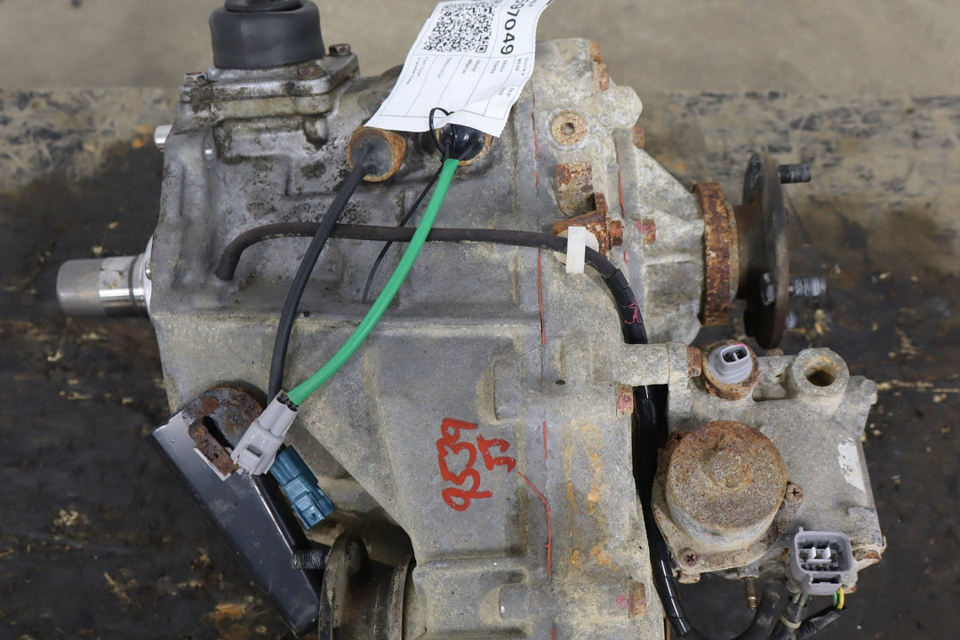 1998 - 2001 Toyota 4Runner Transfer Case 3611035271 OEM