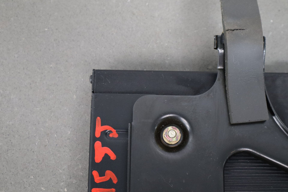 1998-2002 BMW Z3 Radio Amplifier 65128399683 OEM