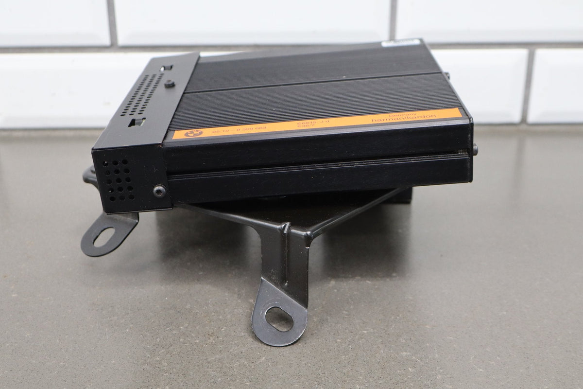 1998-2002 BMW Z3 Radio Amplifier 65128399683 OEM