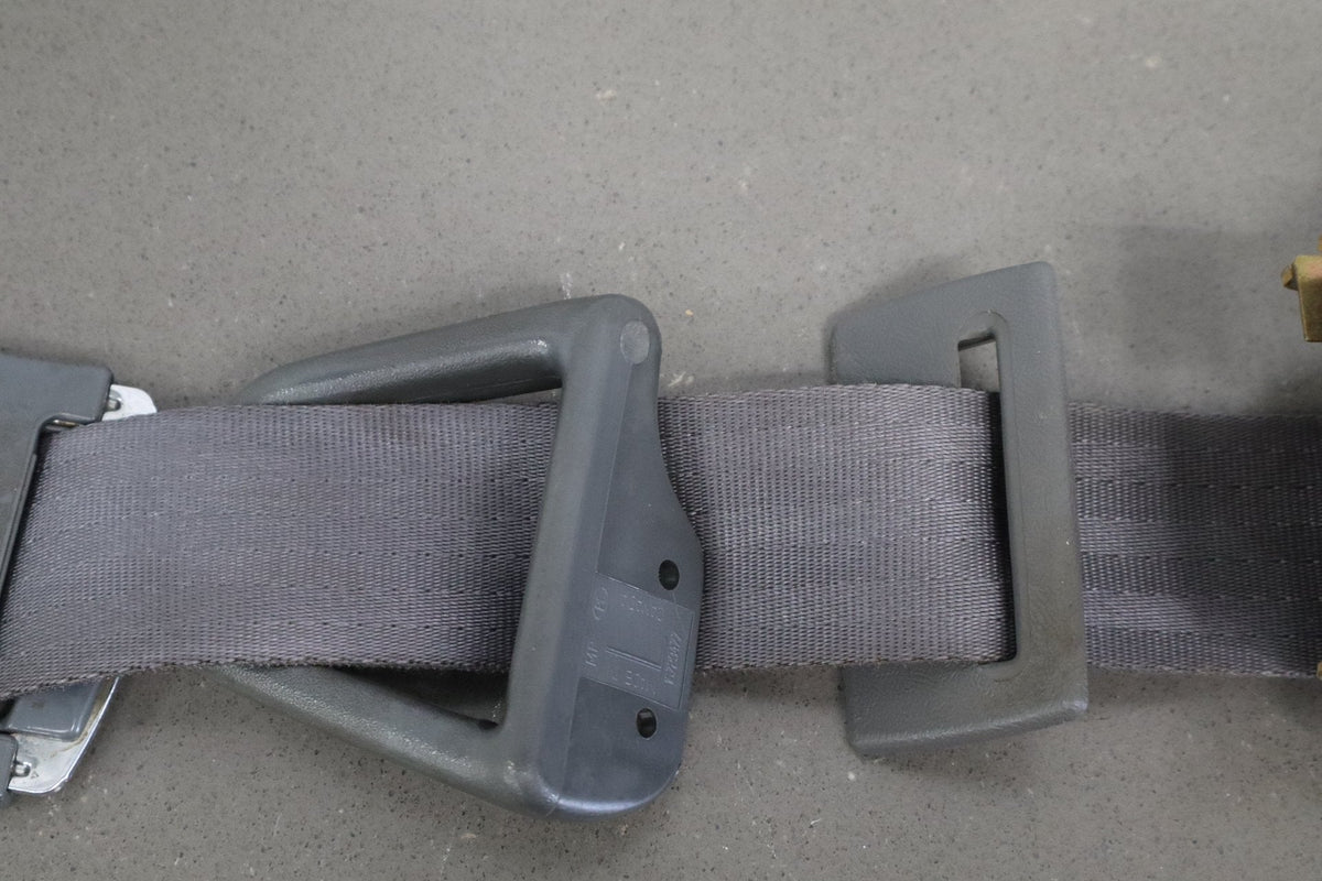 1998-2002 Chevrolet Camaro Coupe Driver Front Seat Belt 88896028 OEM