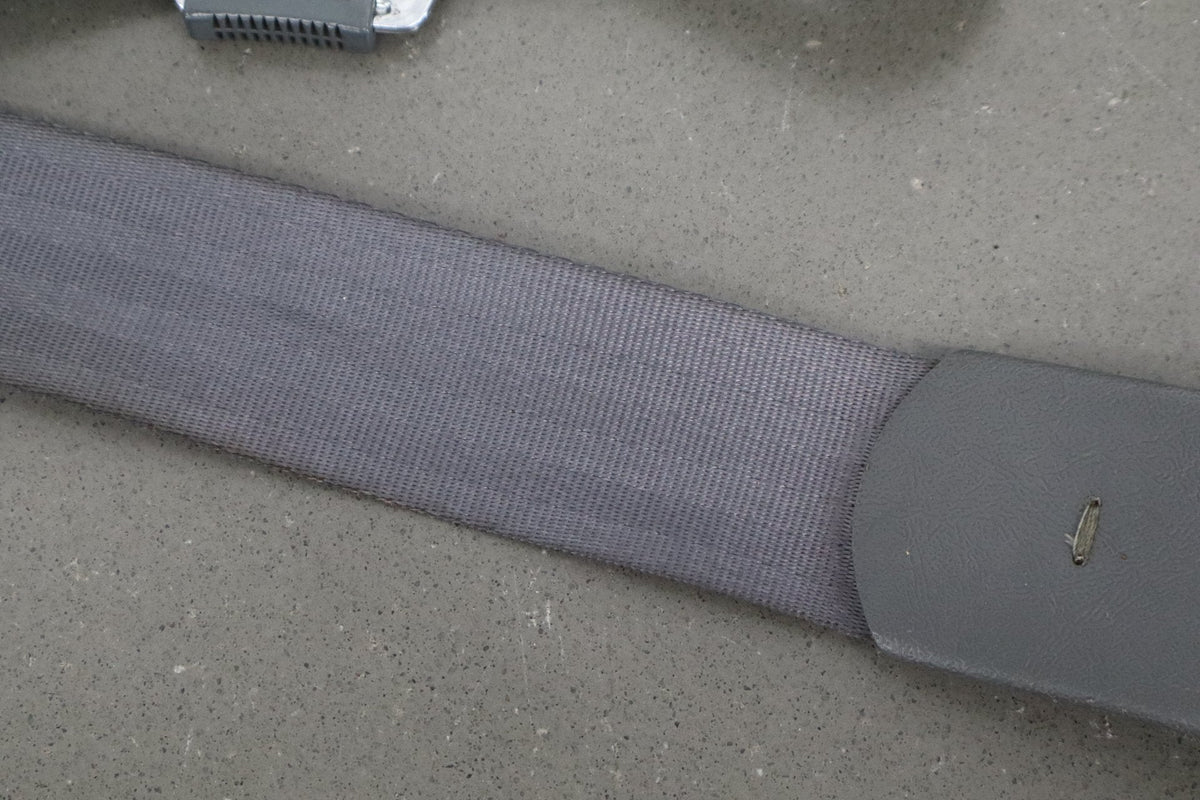 1998-2002 Chevrolet Camaro Coupe Driver Front Seat Belt 88896028 OEM