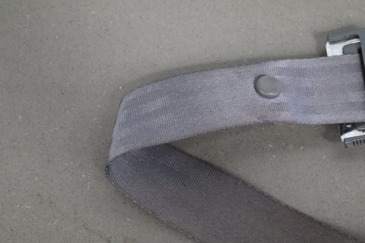 1998-2002 Chevrolet Camaro Coupe Driver Front Seat Belt 88896028 OEM
