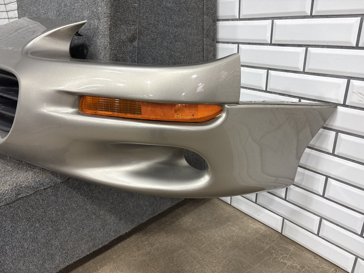 1998-2002 Chevrolet Camaro Front Bumper Light Pewter 11