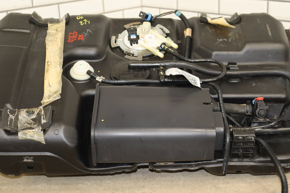 1998-2002 Chevrolet Camaro Pontiac Firebird - Fuel Tank