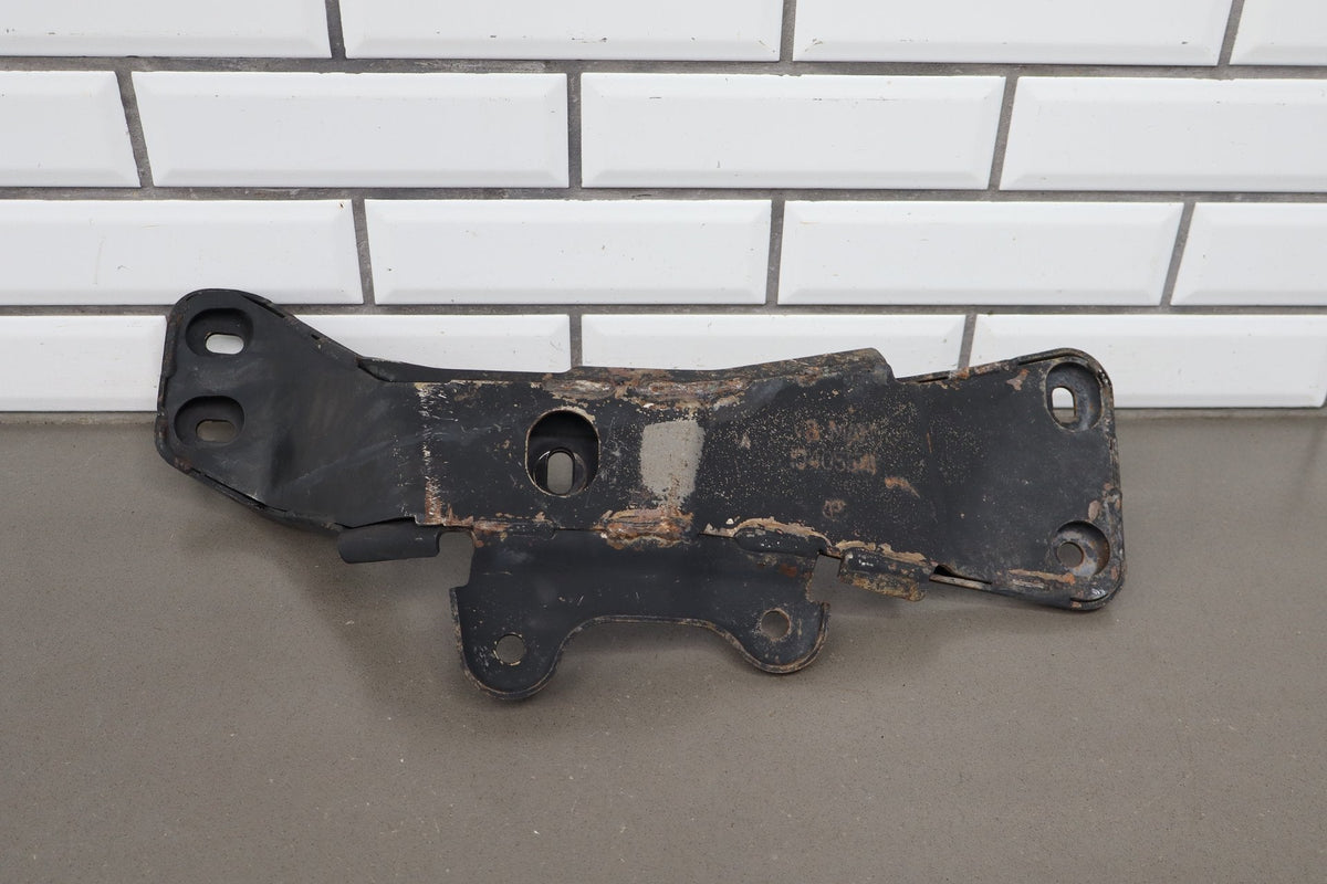 1998-2002 Chevrolet Camaro Pontiac Firebird Manual Transmission Crossmember OEM