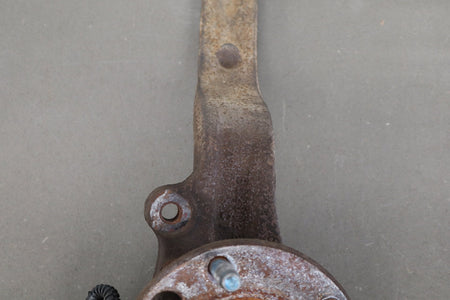 1998-2002 Chevrolet Camaro Pontiac Firebird Right Front Spindle